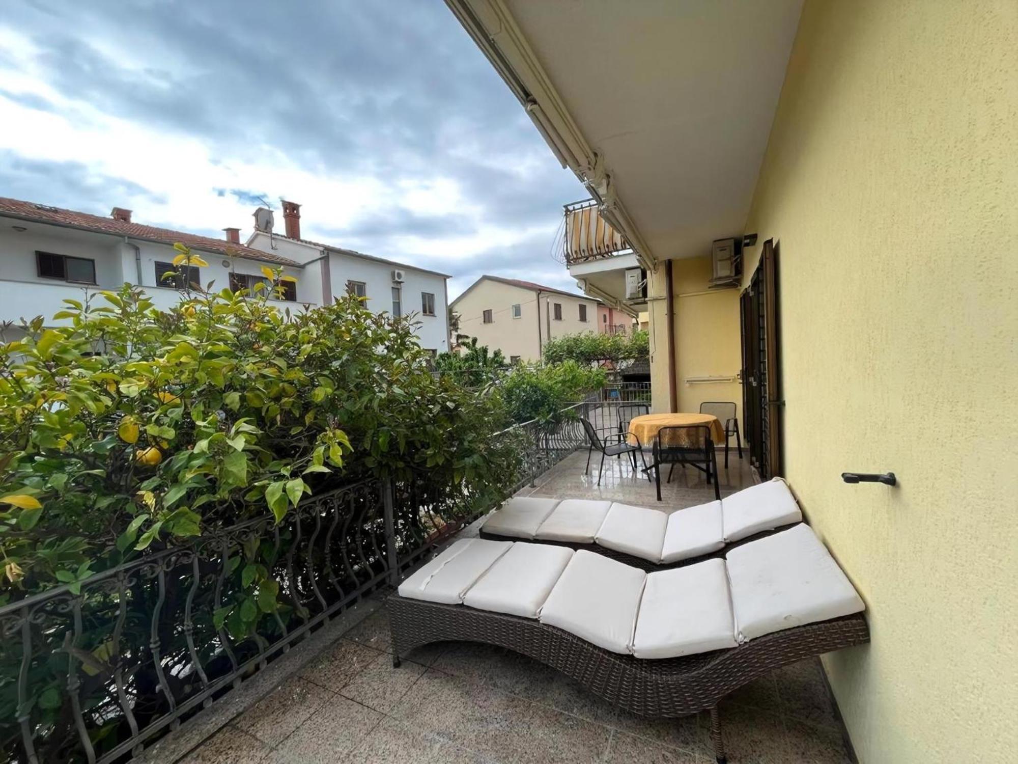 Sonne 1 Apartment